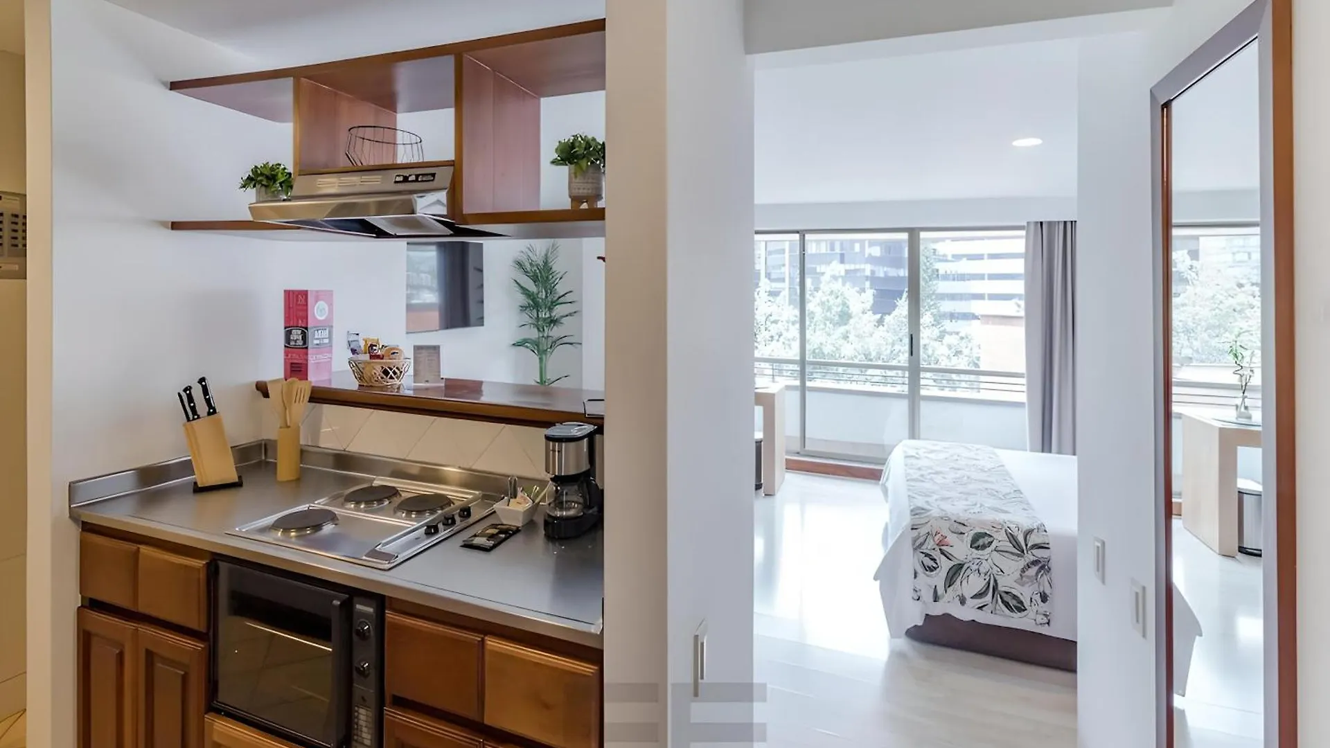 Leblon Suites Hotel Medellin