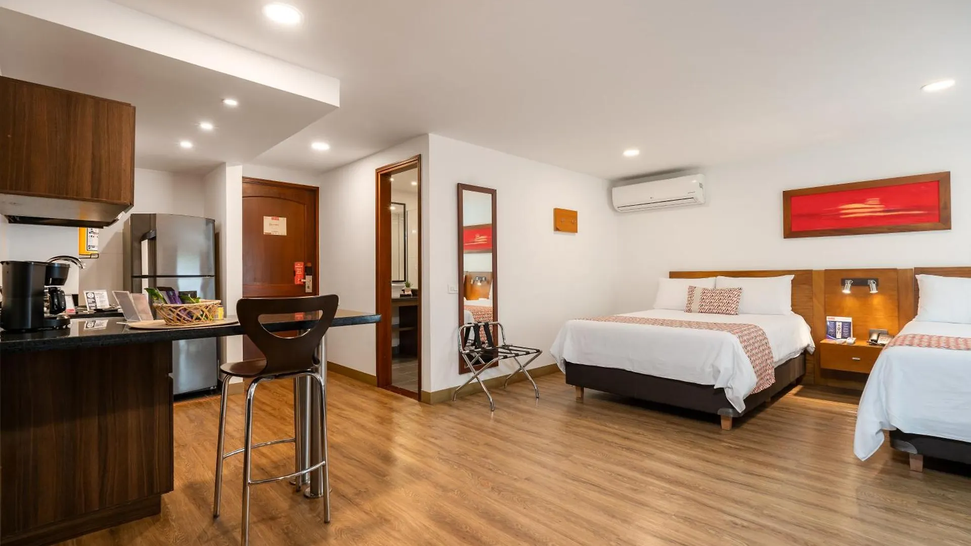 Leblon Suites Hotel Medellin Colombia