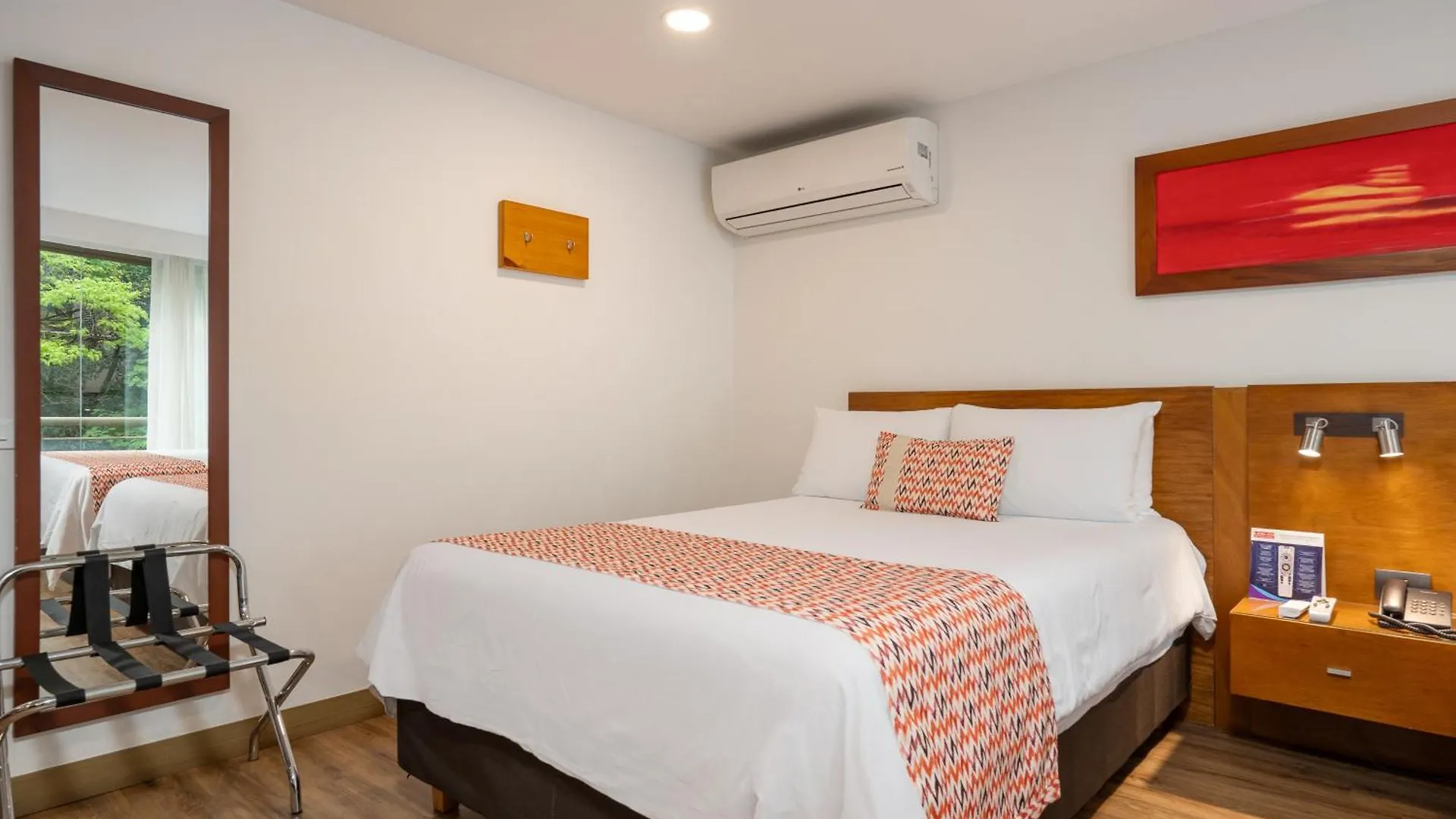 Leblon Suites Hotel Medellin