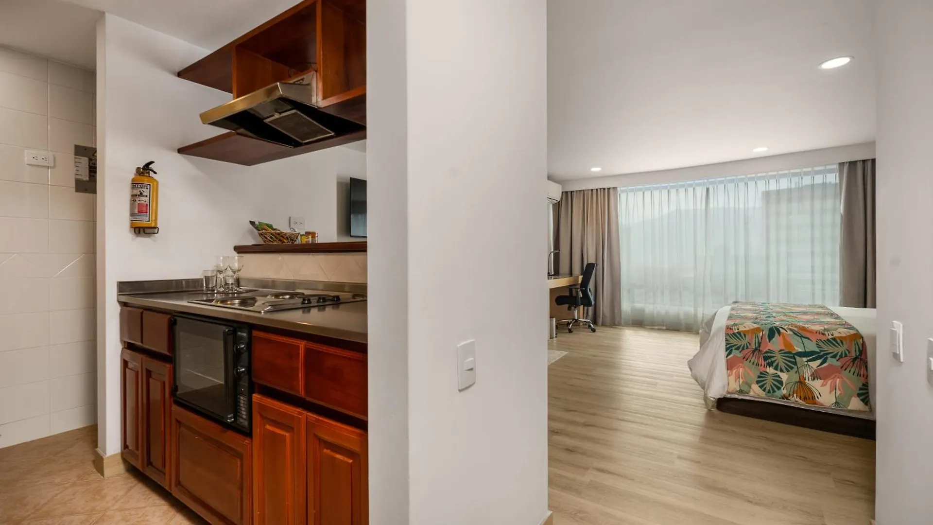 Leblon Suites Hotel Medellín